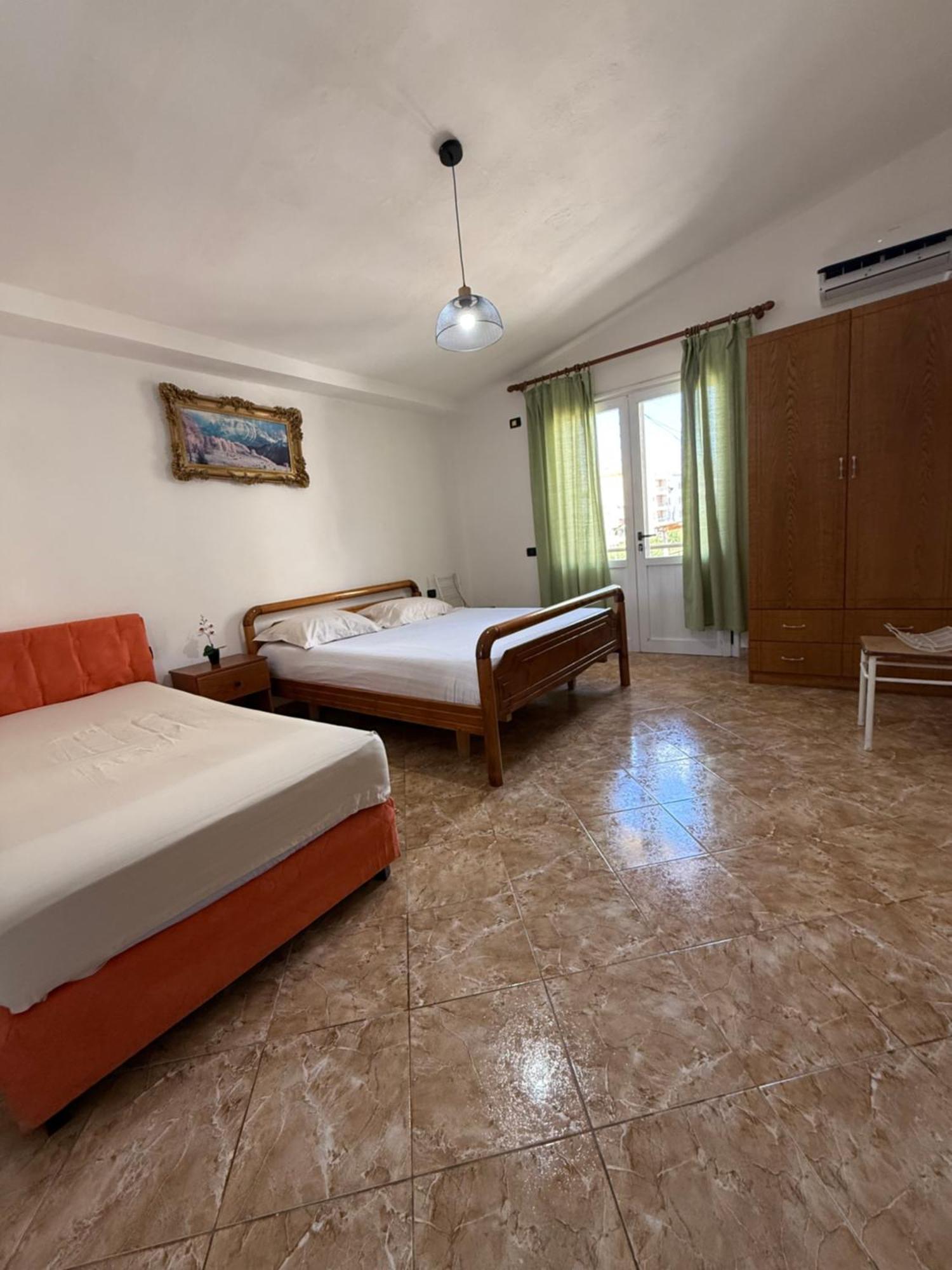 אוריקום Jazoj Family Hotel מראה חיצוני תמונה